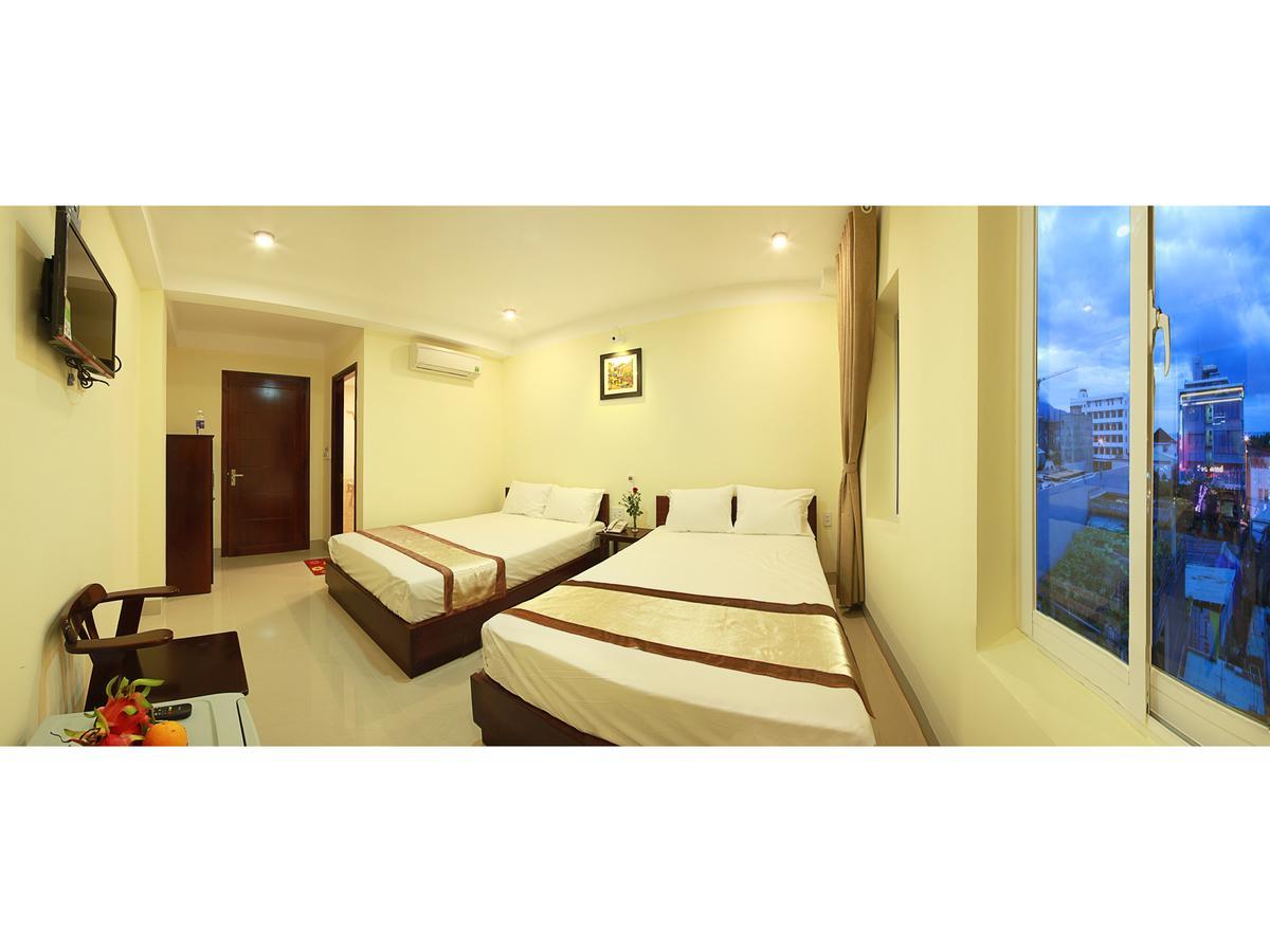 Thanh Nhan Hotel Da Nang Buitenkant foto
