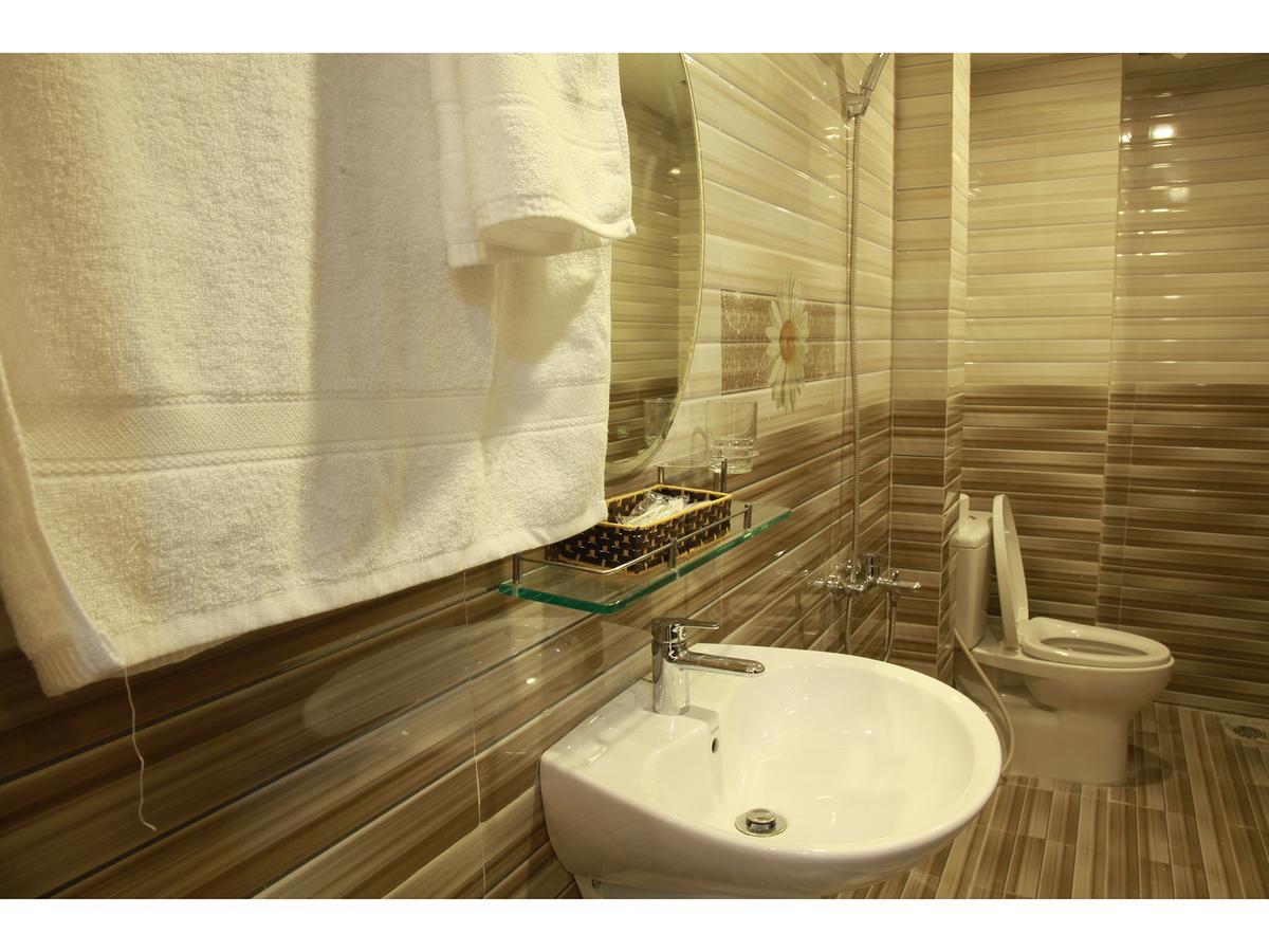 Thanh Nhan Hotel Da Nang Buitenkant foto