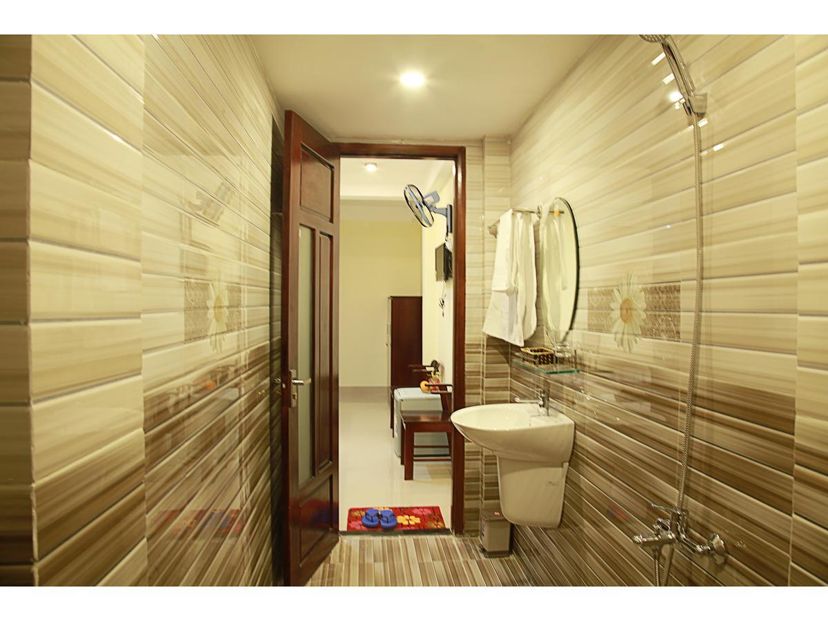 Thanh Nhan Hotel Da Nang Buitenkant foto