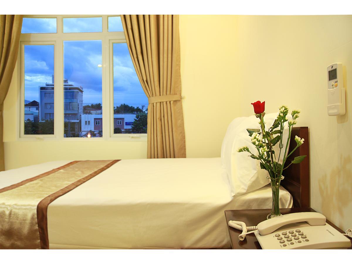 Thanh Nhan Hotel Da Nang Buitenkant foto