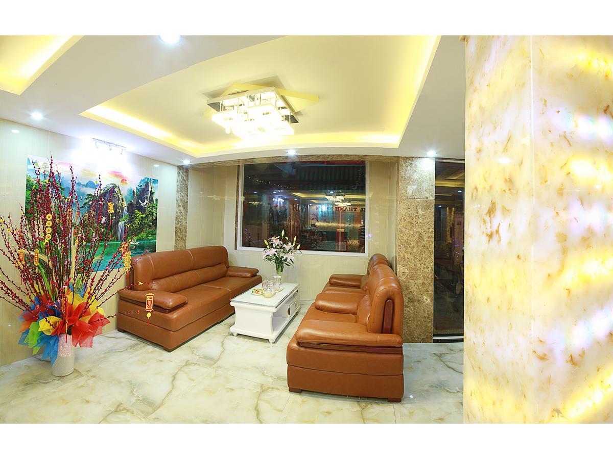 Thanh Nhan Hotel Da Nang Buitenkant foto