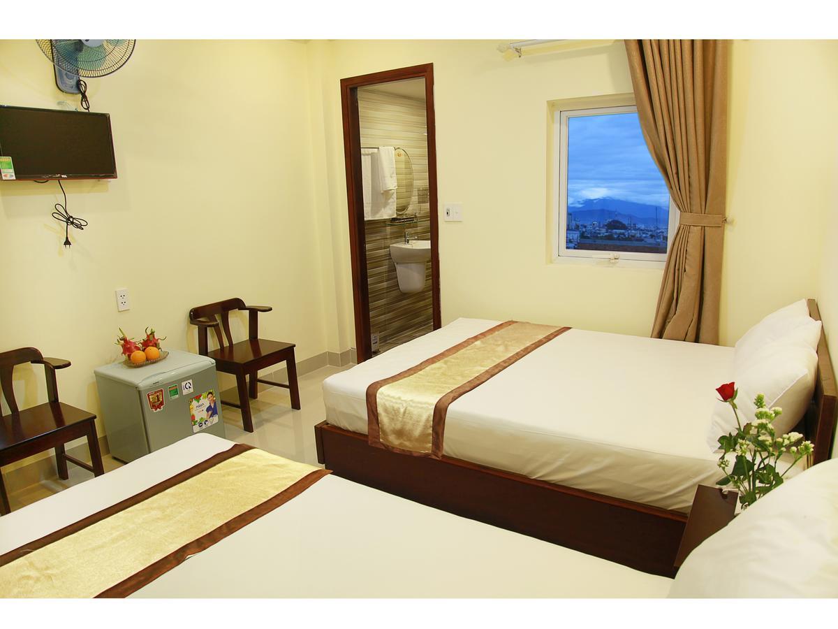 Thanh Nhan Hotel Da Nang Buitenkant foto
