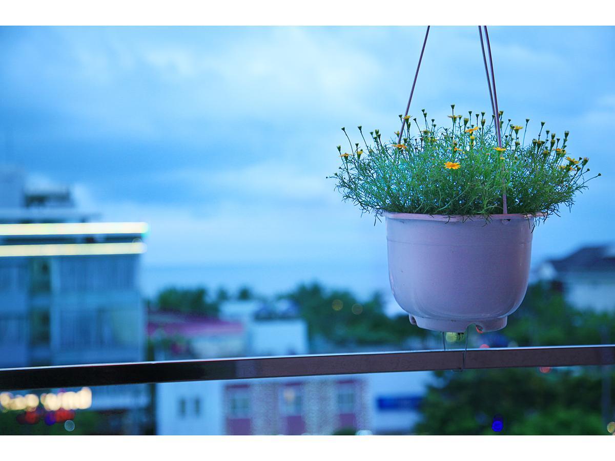 Thanh Nhan Hotel Da Nang Buitenkant foto